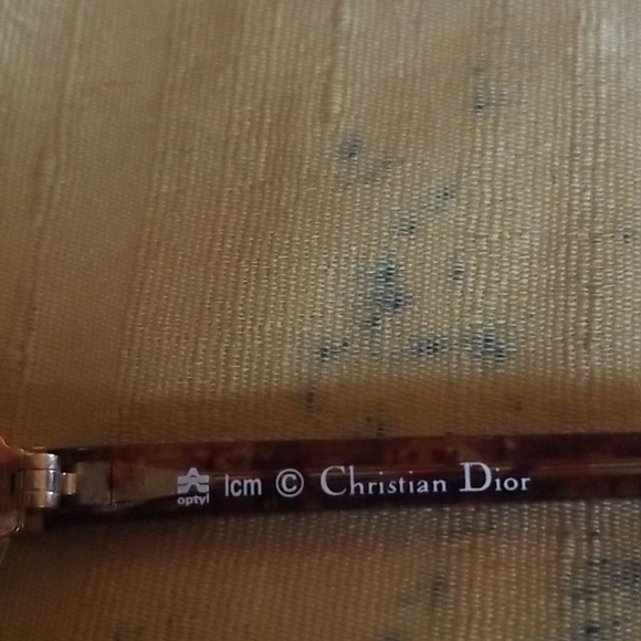 Lunettes de soleil - Picture 3 of 6